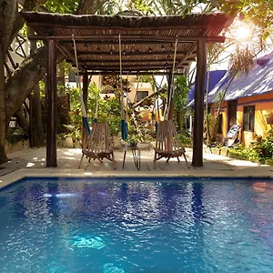 Estalagem Amar, Puerto Morelos