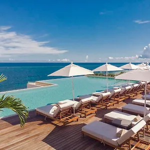 Romarley Beach House Hotel